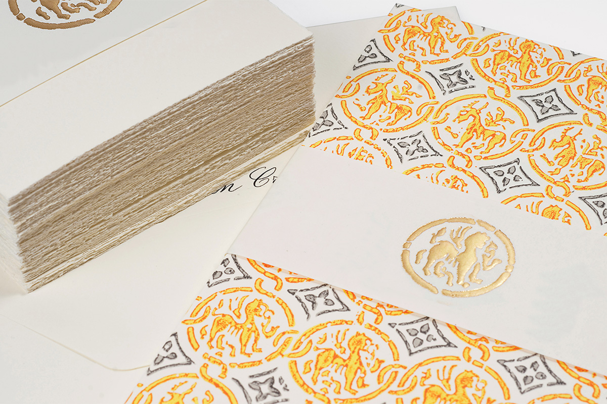 medieval-style-social-stationery-note-cards